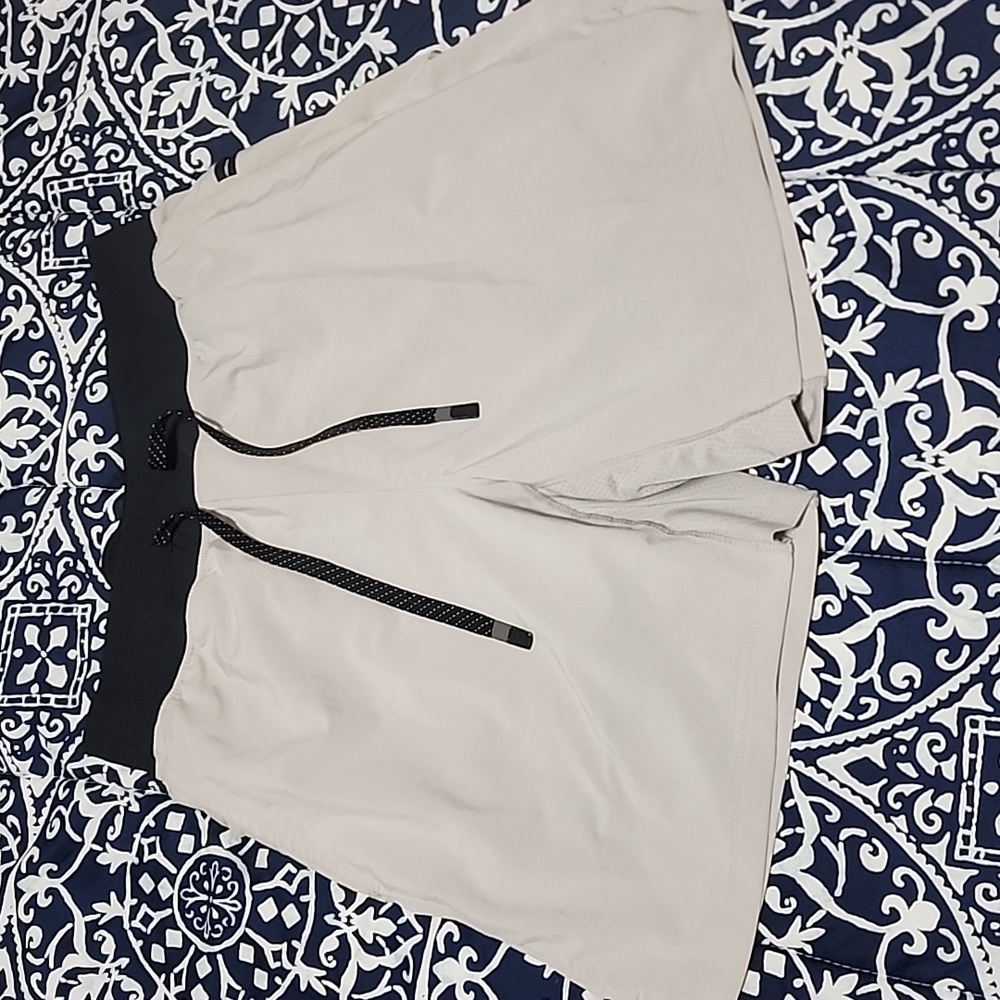 Fabletic shorts